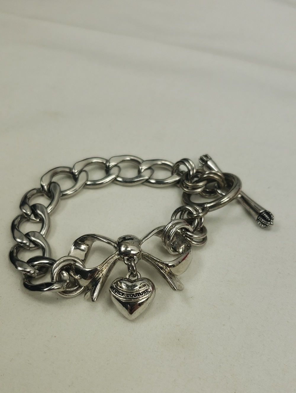 Vintage Y2K Juicy Couture Silver Tone Bow Heart Charm Bracelet